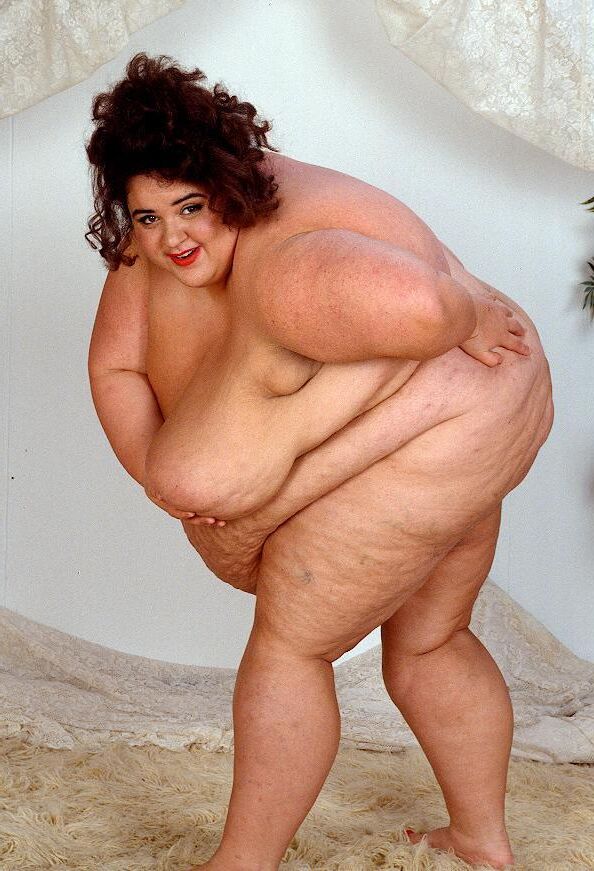 SSBBW EARTHA QUAKE LEGENDARY QUEEN