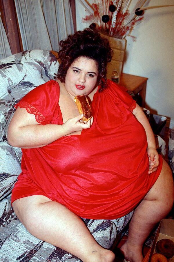 SSBBW EARTHA QUAKE LEGENDARY QUEEN
