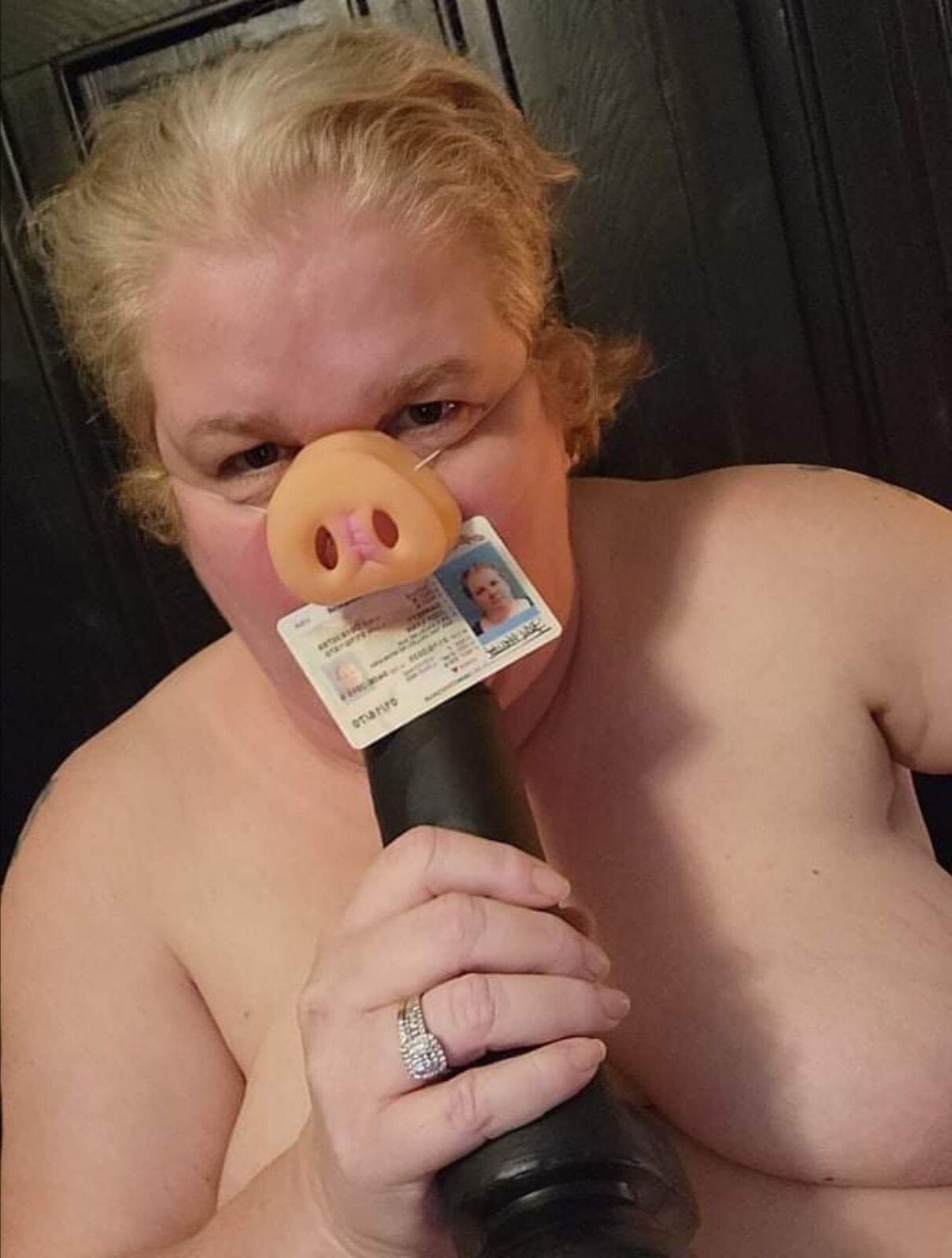 Sexy Exposed Pig Jody LG from the USA