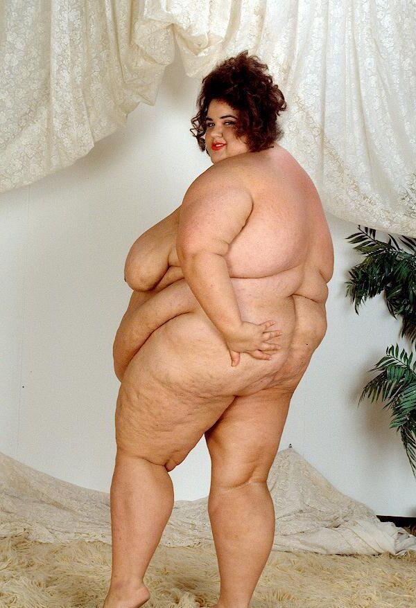 SSBBW EARTHA QUAKE LEGENDARY QUEEN