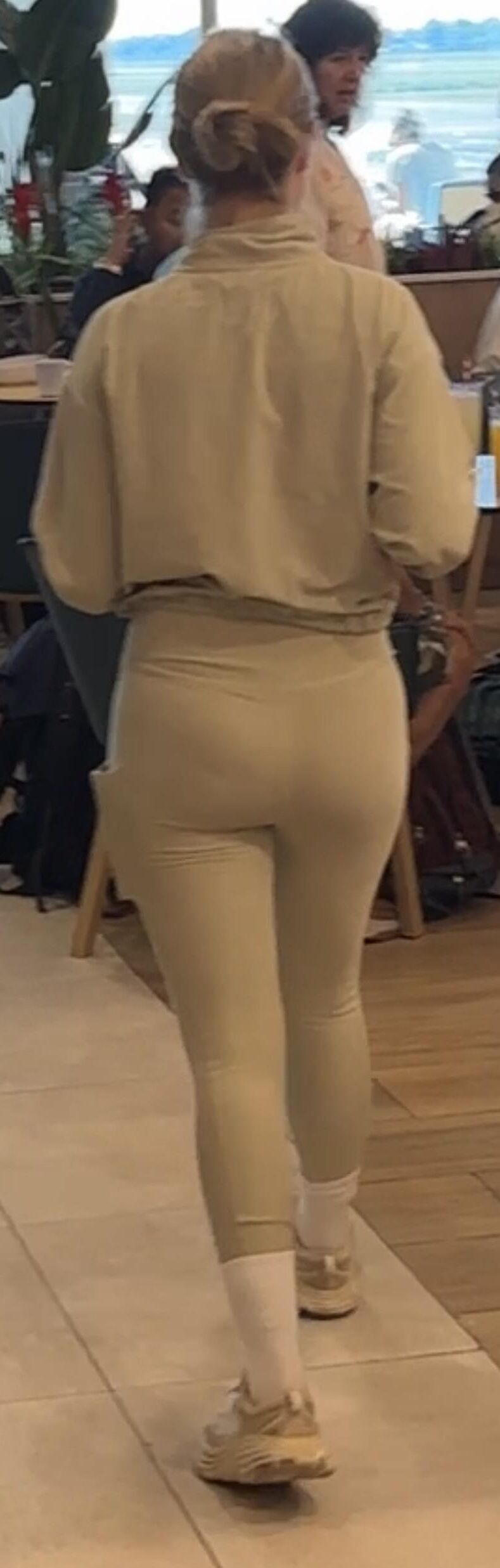 空港ヘルパー
