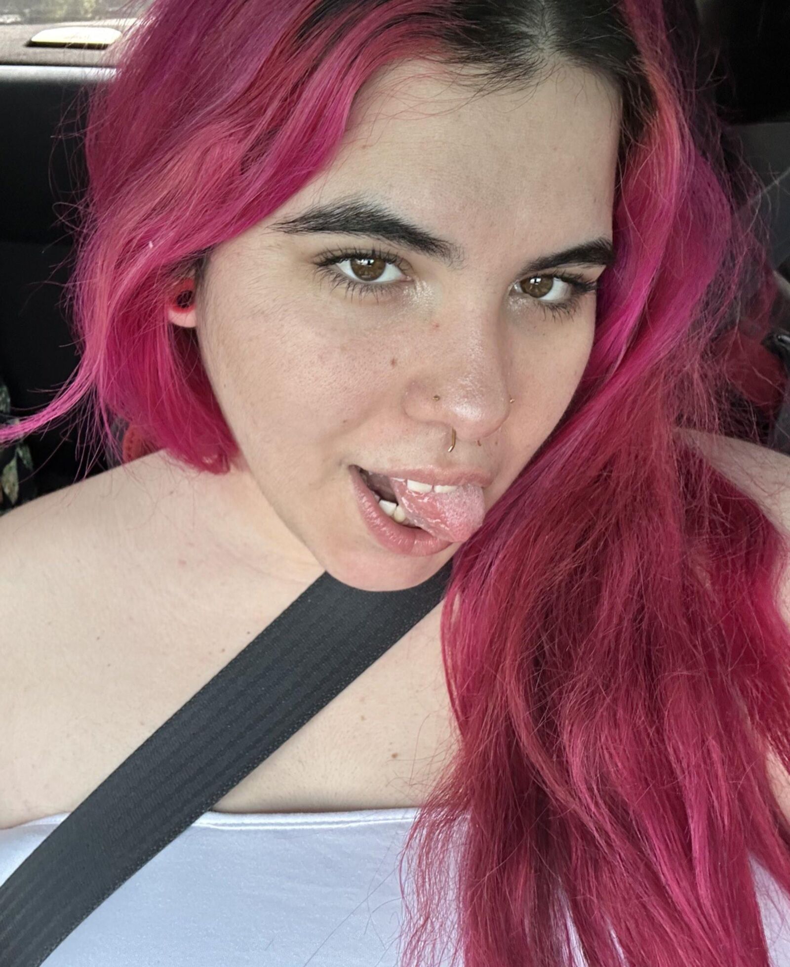 ダニの巨大なおっぱい大きなお尻ビューティーbbwラテンガールミックスホットショット