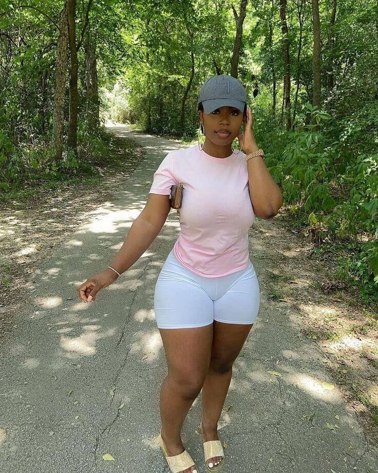 コメントのための非知らないフックアップオプション：Pawg