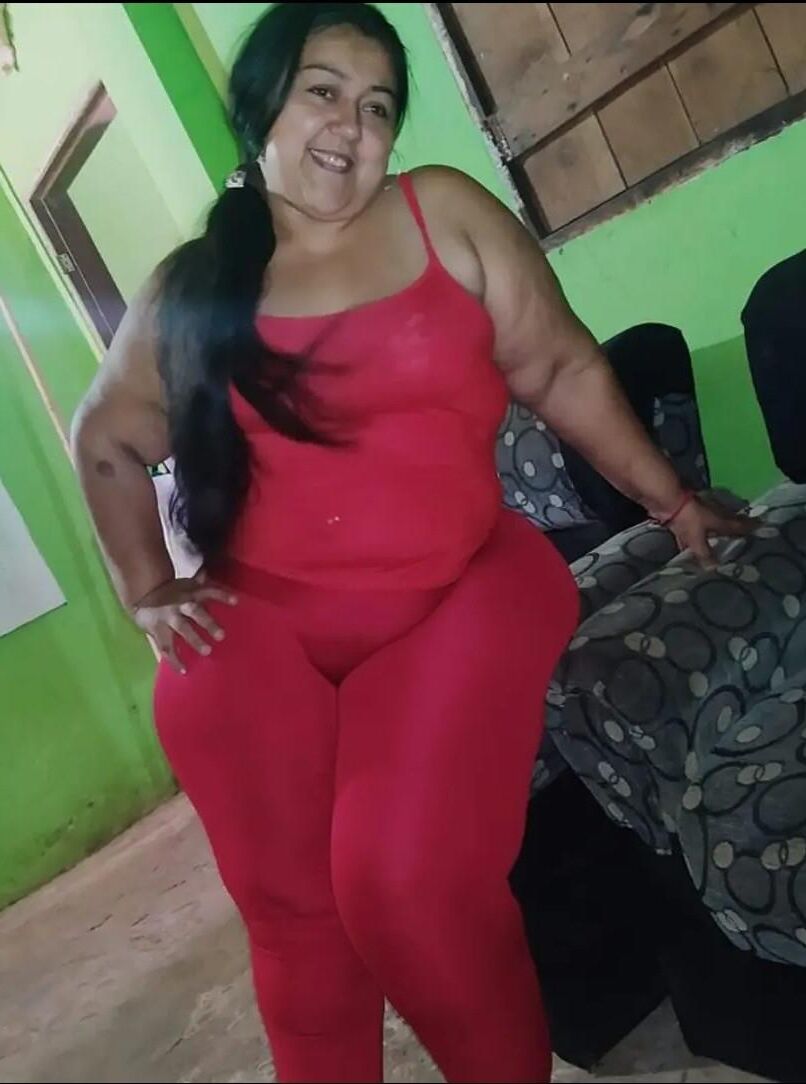 Joselin Gata Lunass BBW Abuelas Nalgonas