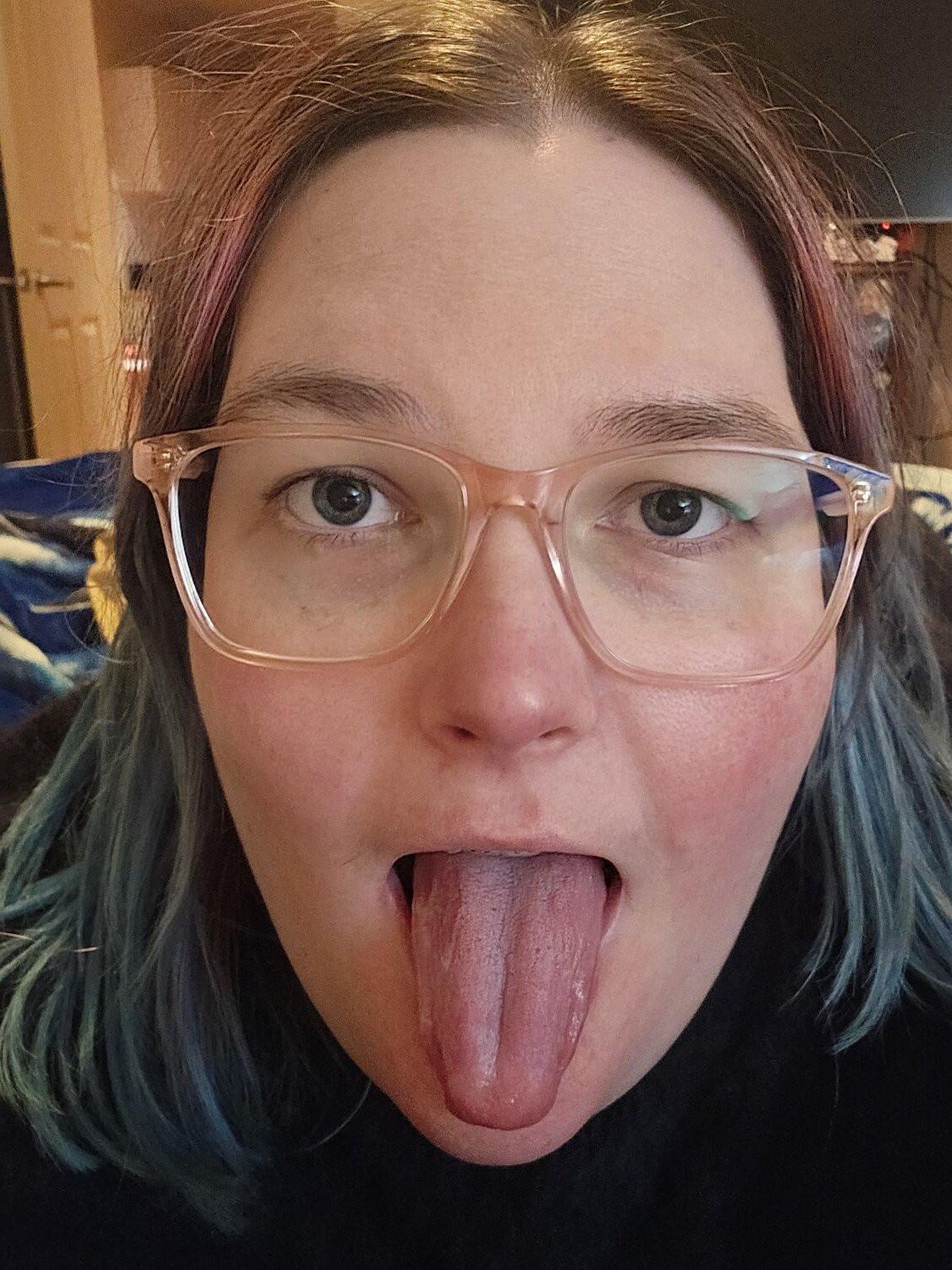 Kiwi Slut Ruth