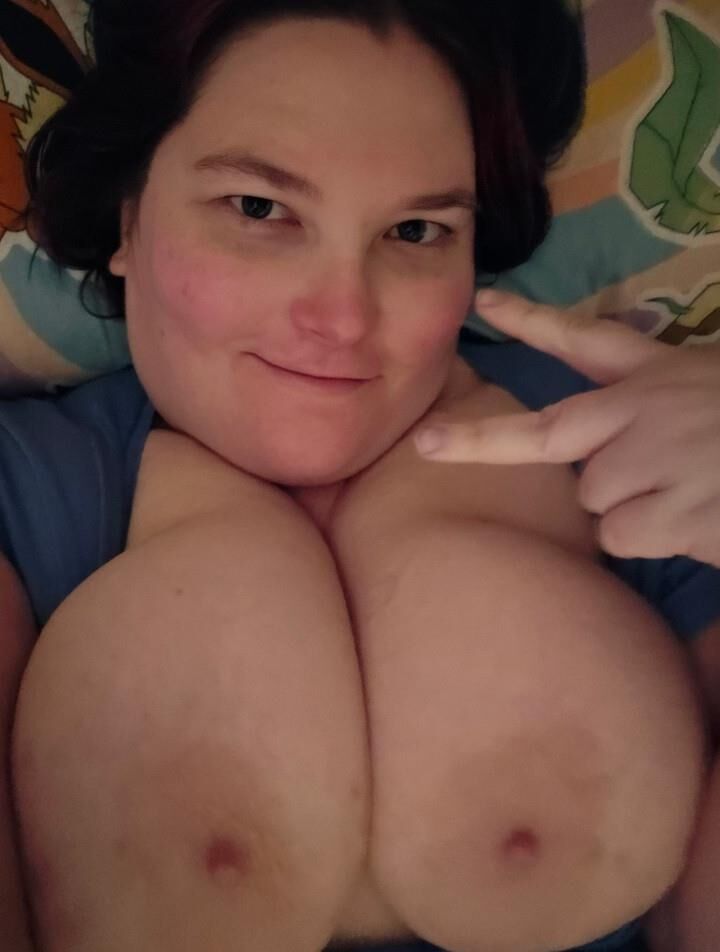 Kiwi Slut Ruth
