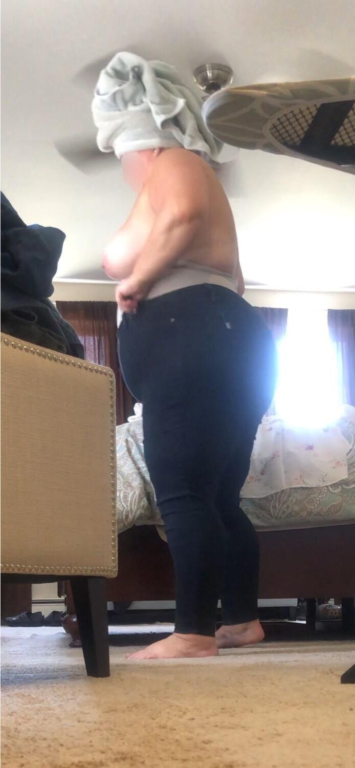 BBW Wife Side Boob