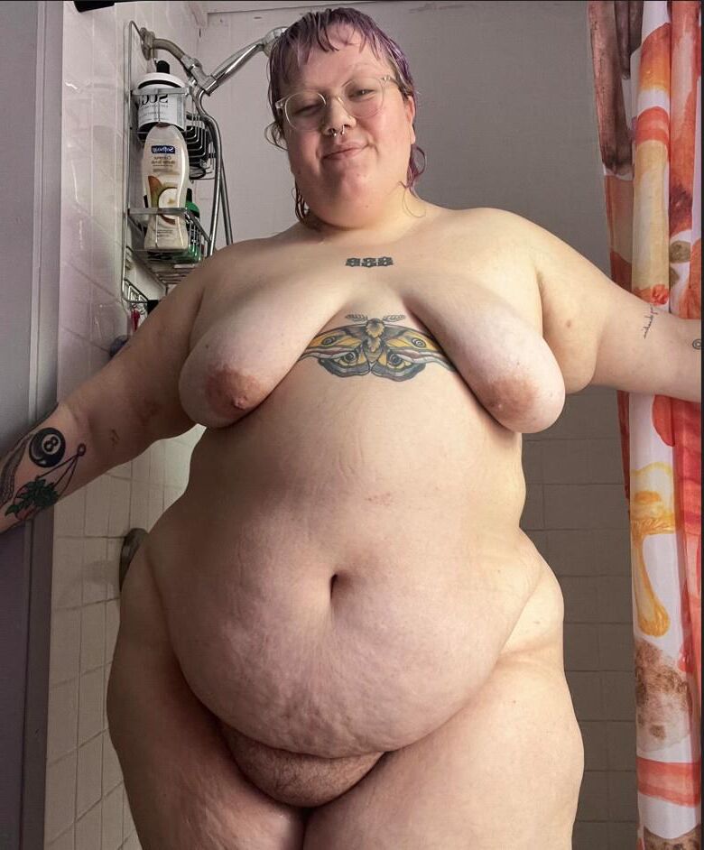 Barrigas y tetas