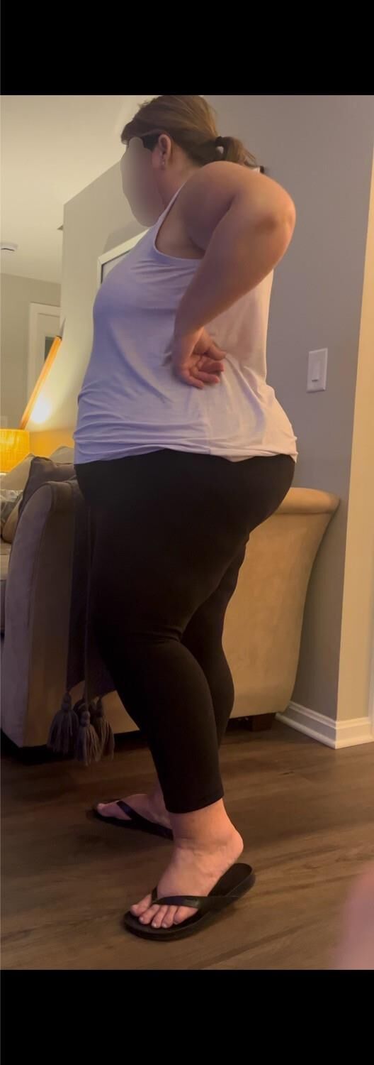 Thick Wife 