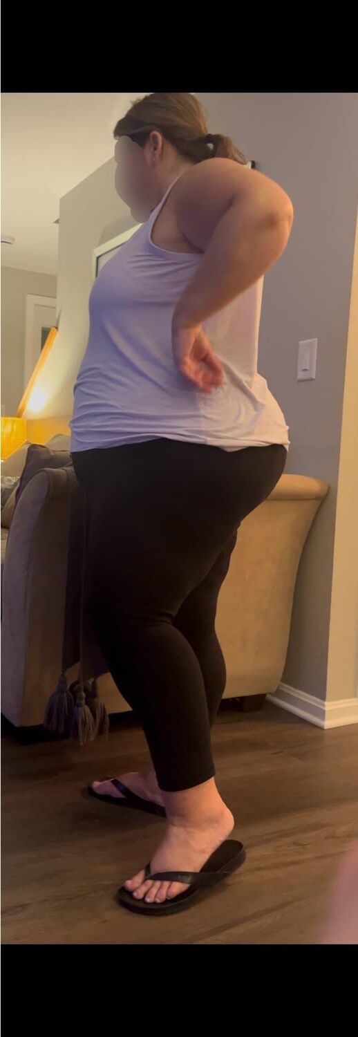Thick Wife 