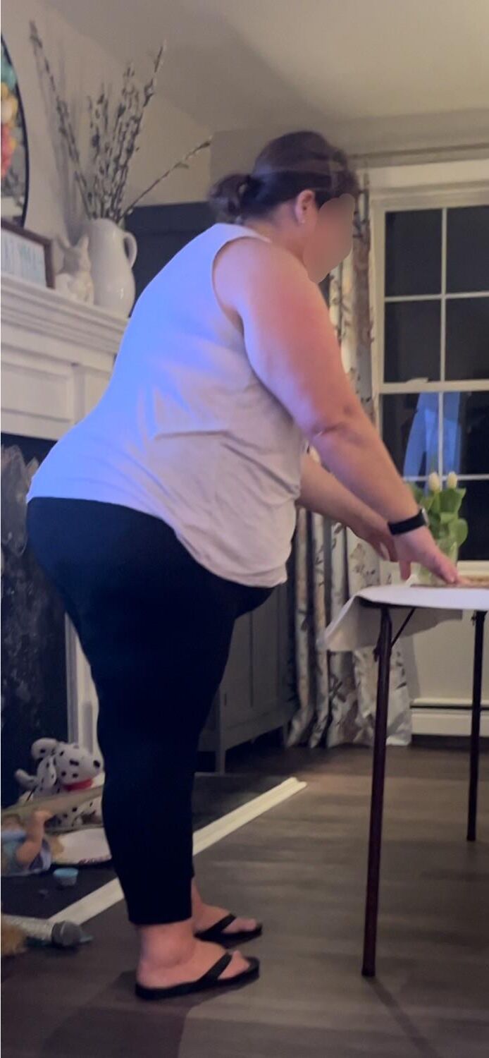 Thick Wife 