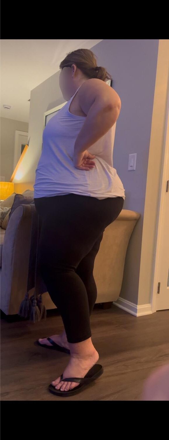 Thick Wife 