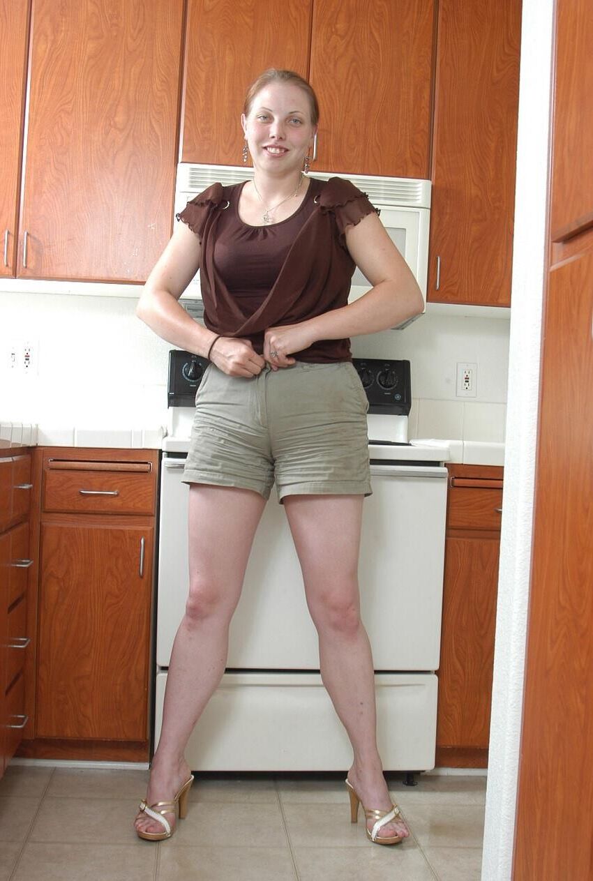 Pale phat assed teen with big tits and bald cunt natalie