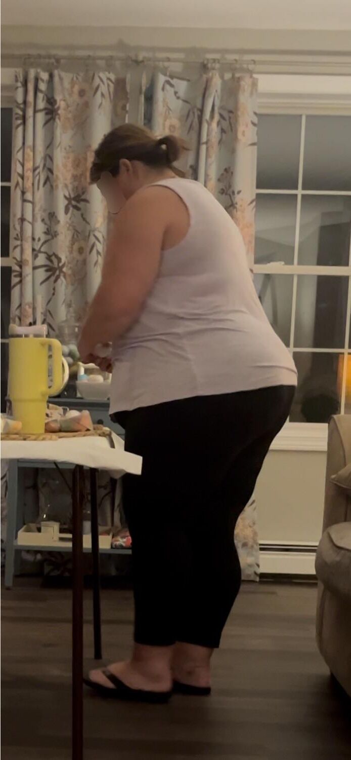 Thick Wife 