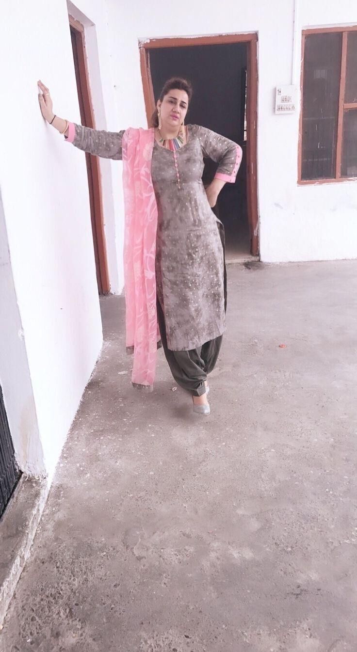 Desi milfs