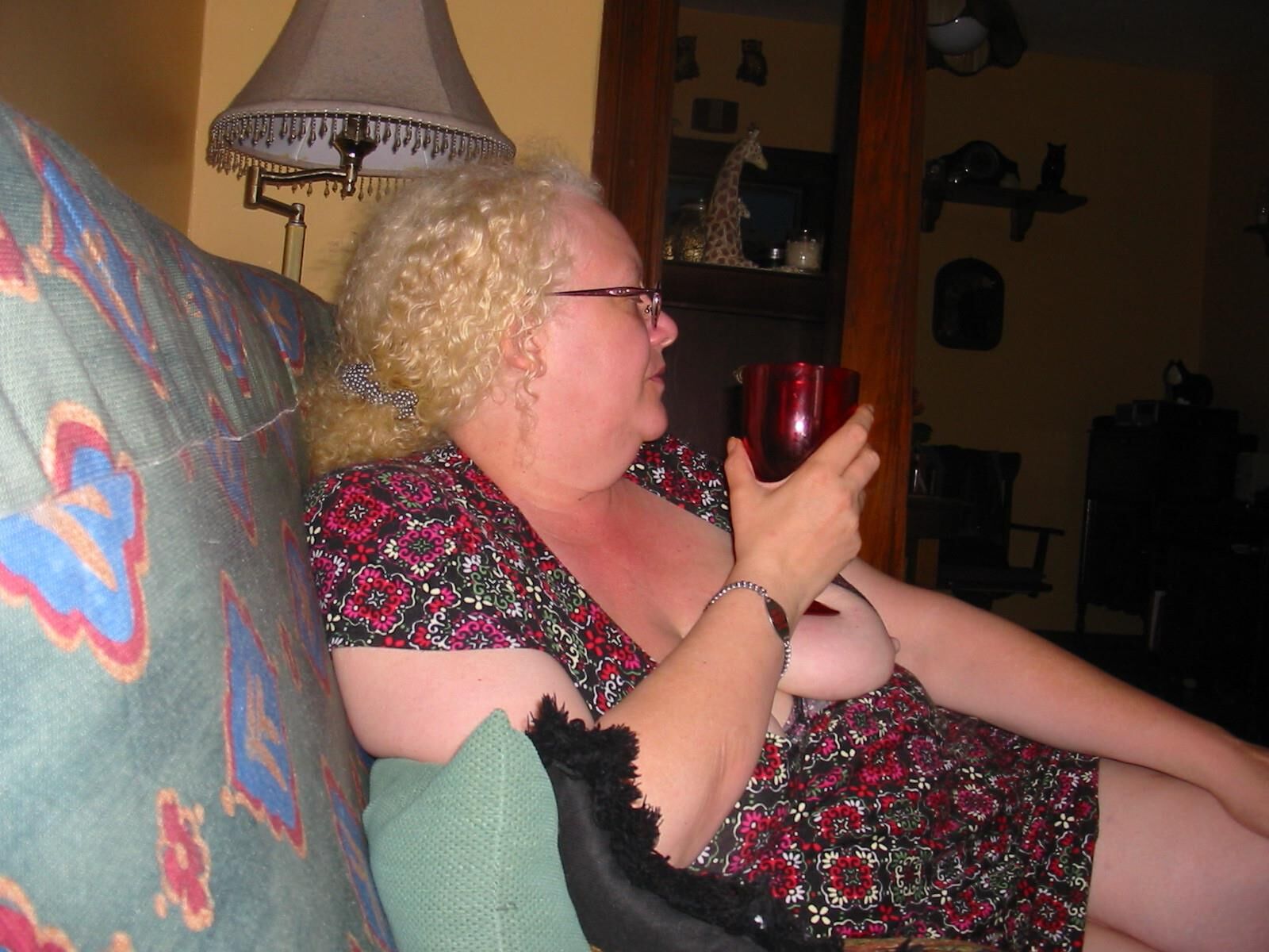 Yessica relaxing