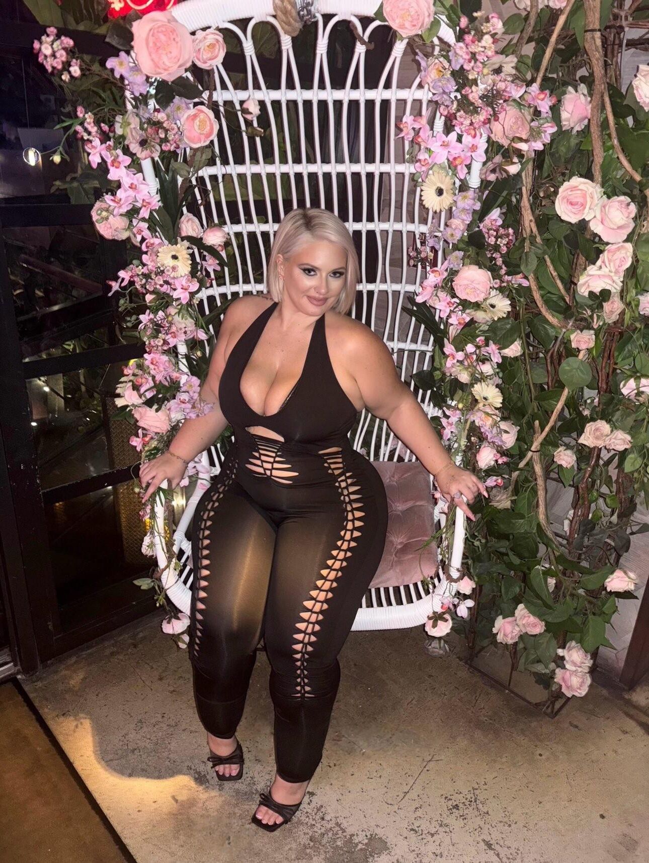 Haley Big Ass Большие сиськи великолепная блондинка BBW Girl смешанные горячие выстрелы