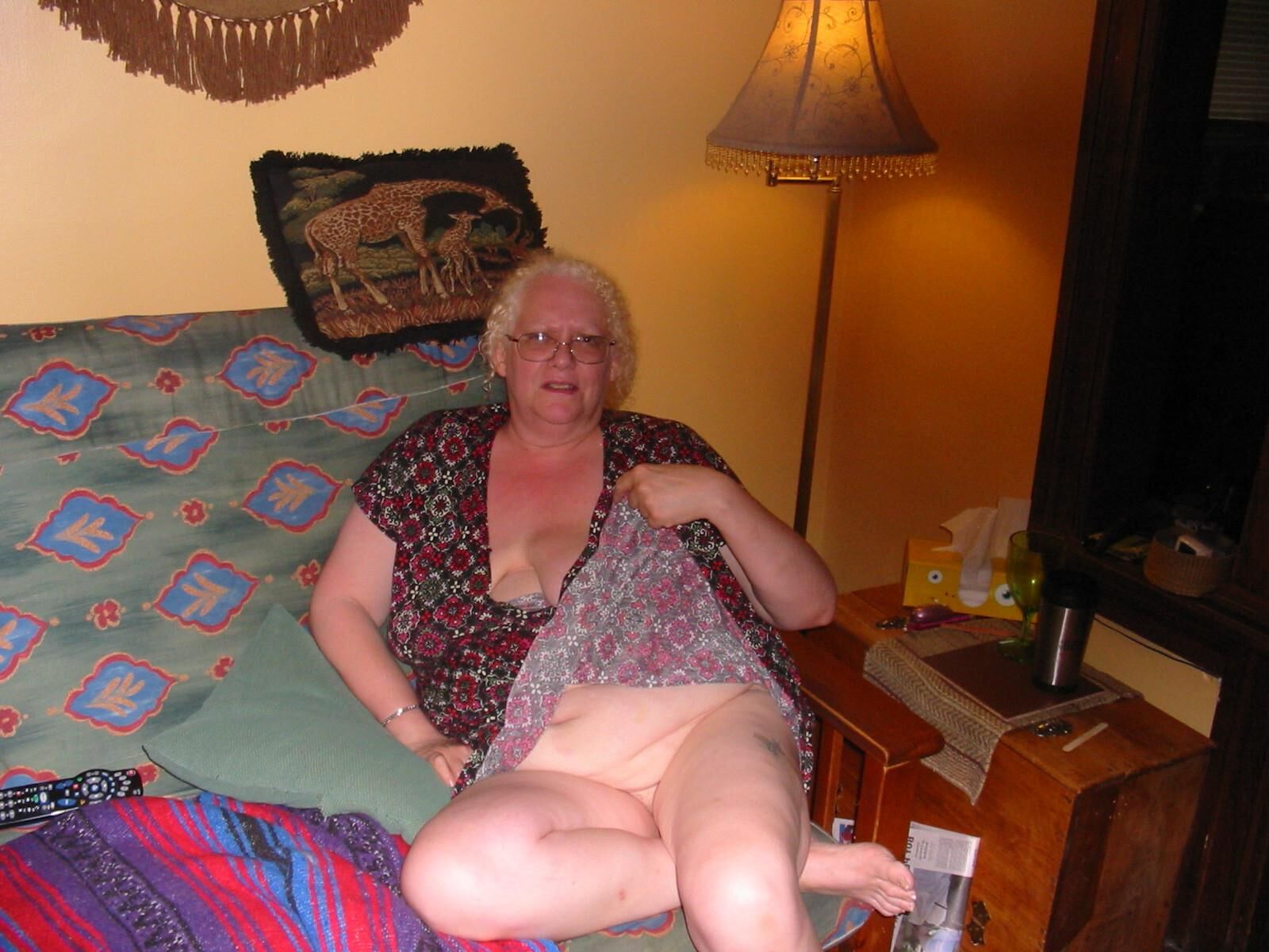 Yessica relaxing