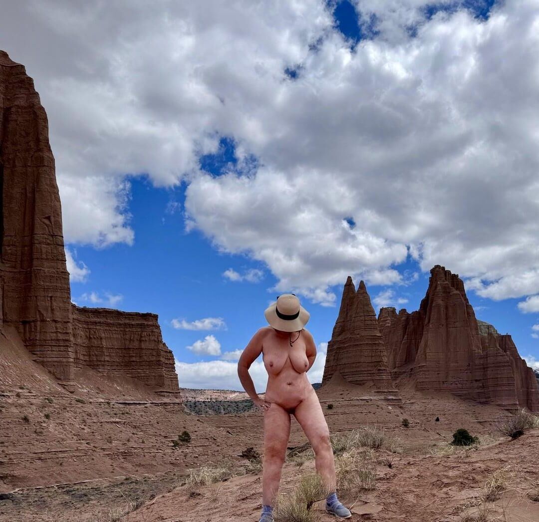 Chubby Milf Exposed Outdoors