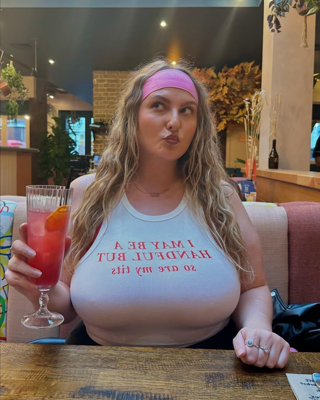 Big Big Beautiful Ellie