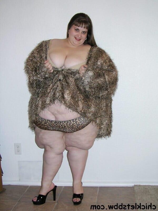 BBW Chicklets Modelo de grasa de cabra
