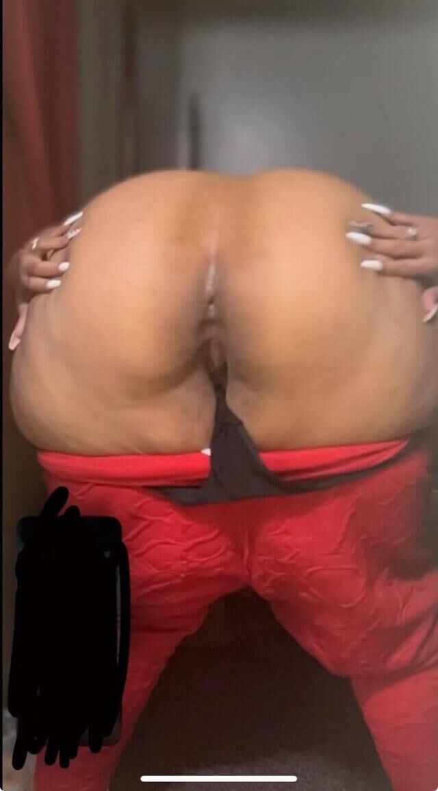 Amazing Ebony GILF