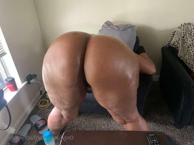 Amazing Ebony GILF