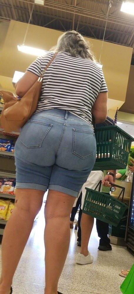 Gros cul pour que le monde puisse voir