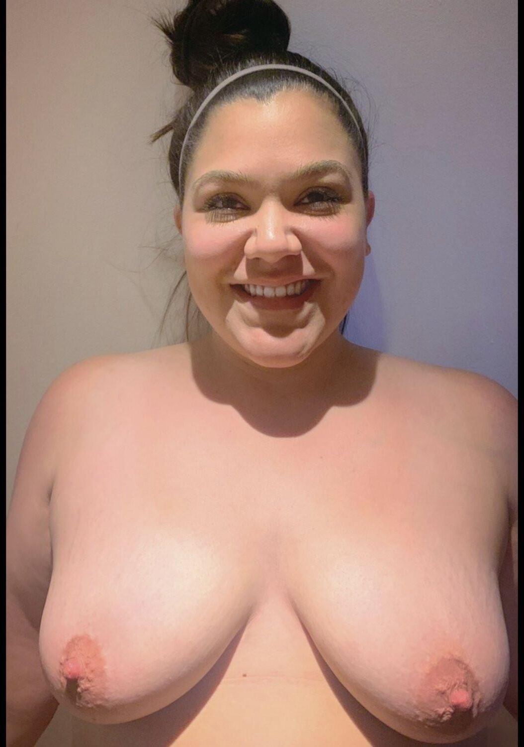 Chubby Webslut Shayla