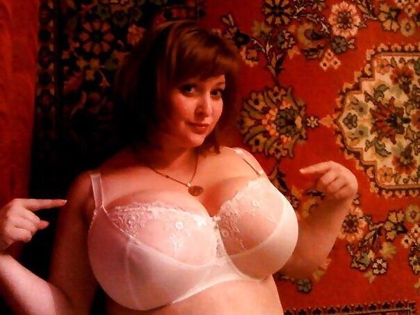 Senhoras parecendo deliciosas galeria de lingerie