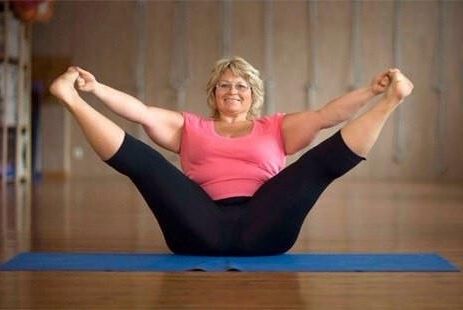BBW Granny Yoga 