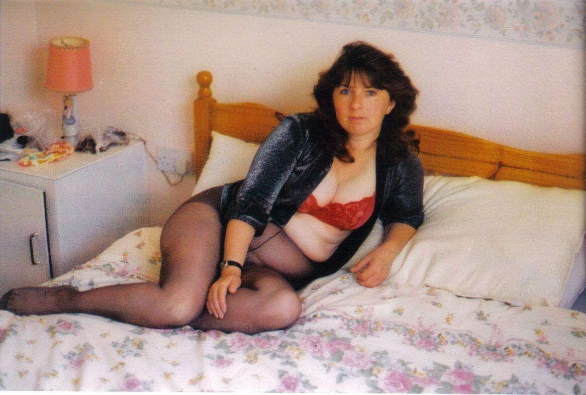 Haarige fette Fotze Elaine aus Großbritannien sexy wie Fick!