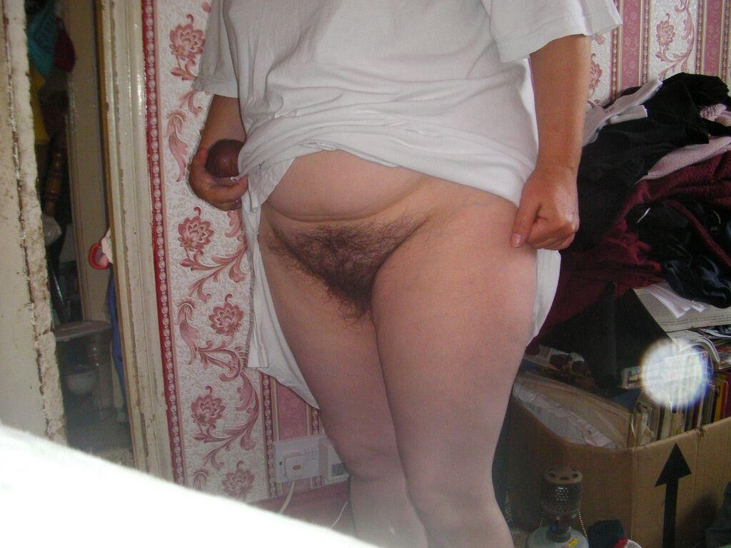 Haarige fette Fotze Elaine aus Großbritannien sexy wie Fick!