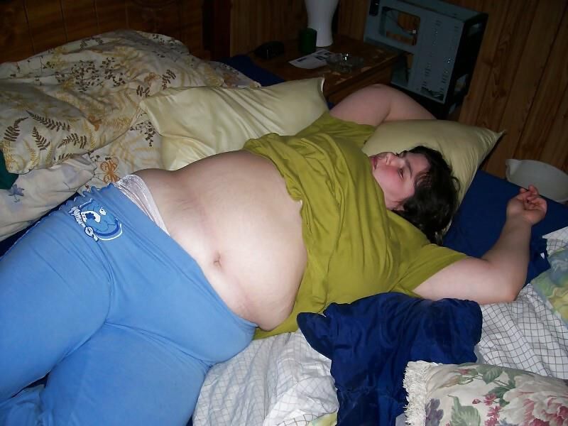 Горячая брюнетка BBW