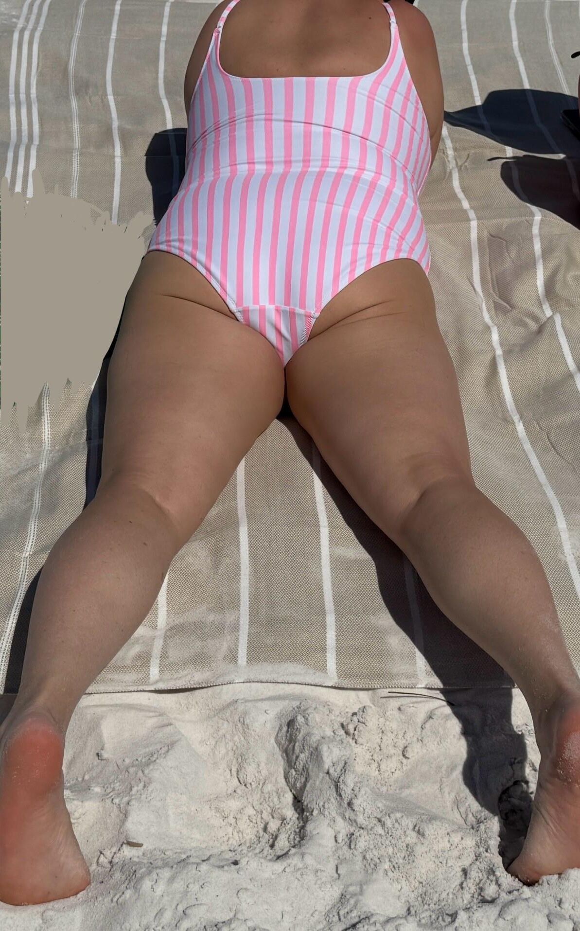モンボッドの妻パンケーキ尻