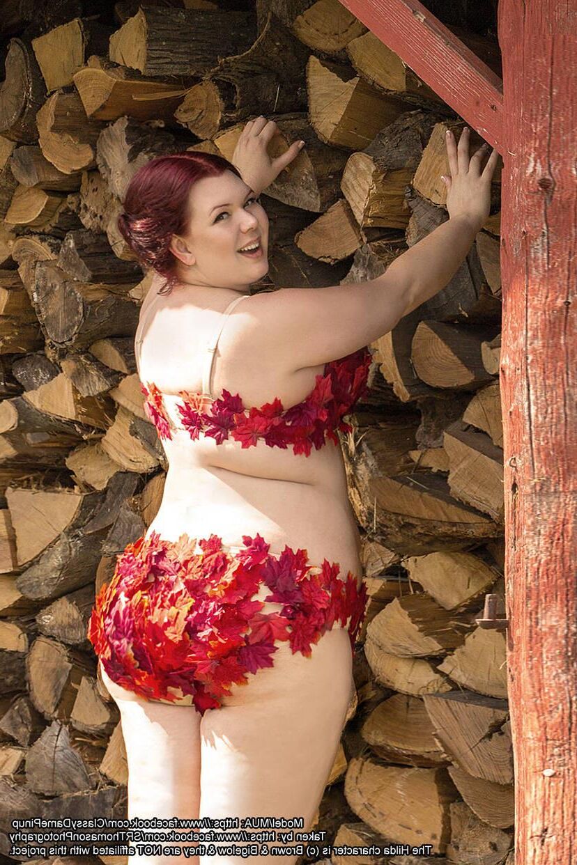 Beau modèle de taille plus nn