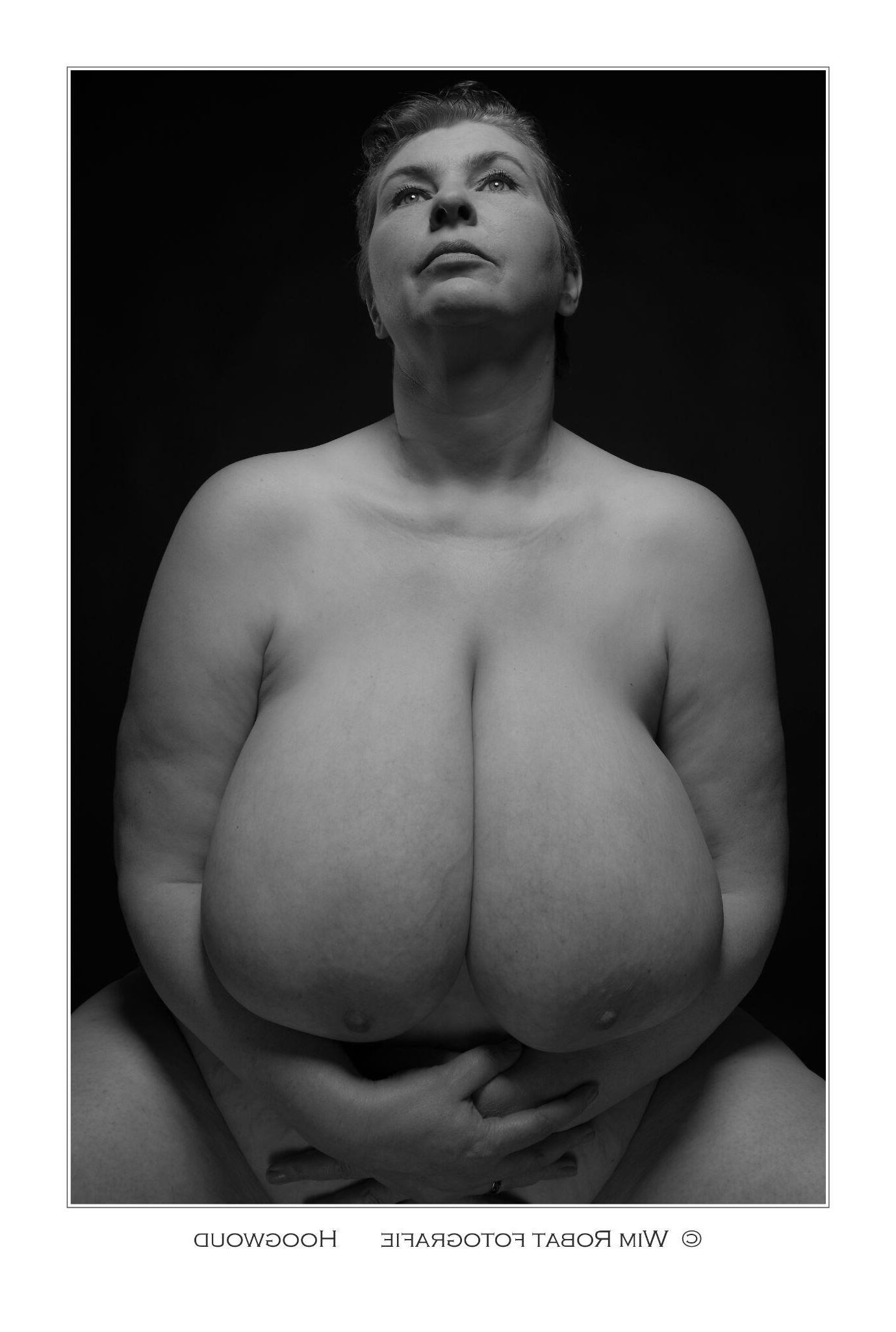 Sandra Huge Tits BBW Mature Model