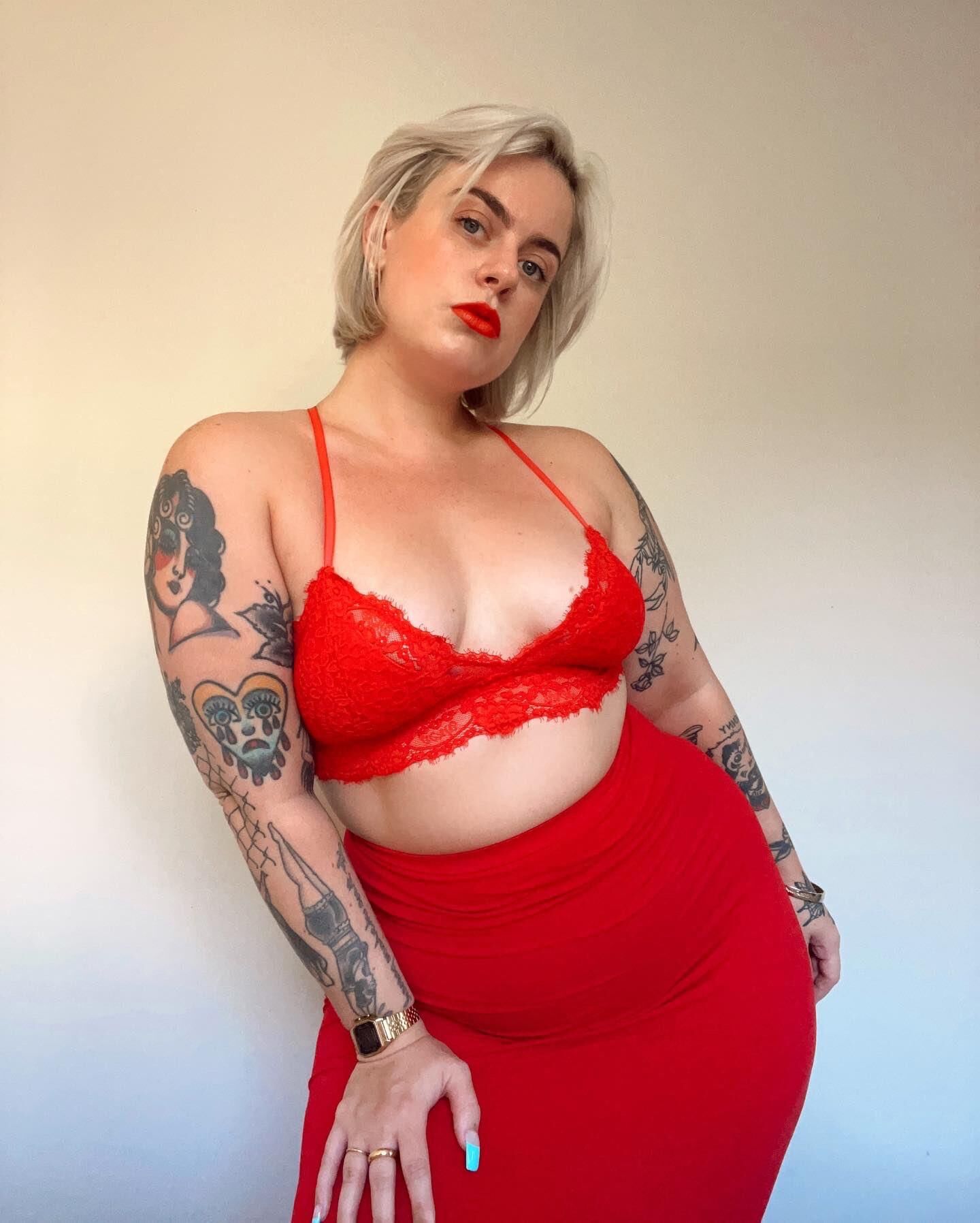 Soph Big Butt Big Ticts Beauty Blonde BBW Girl смешанные горячие выстрелы