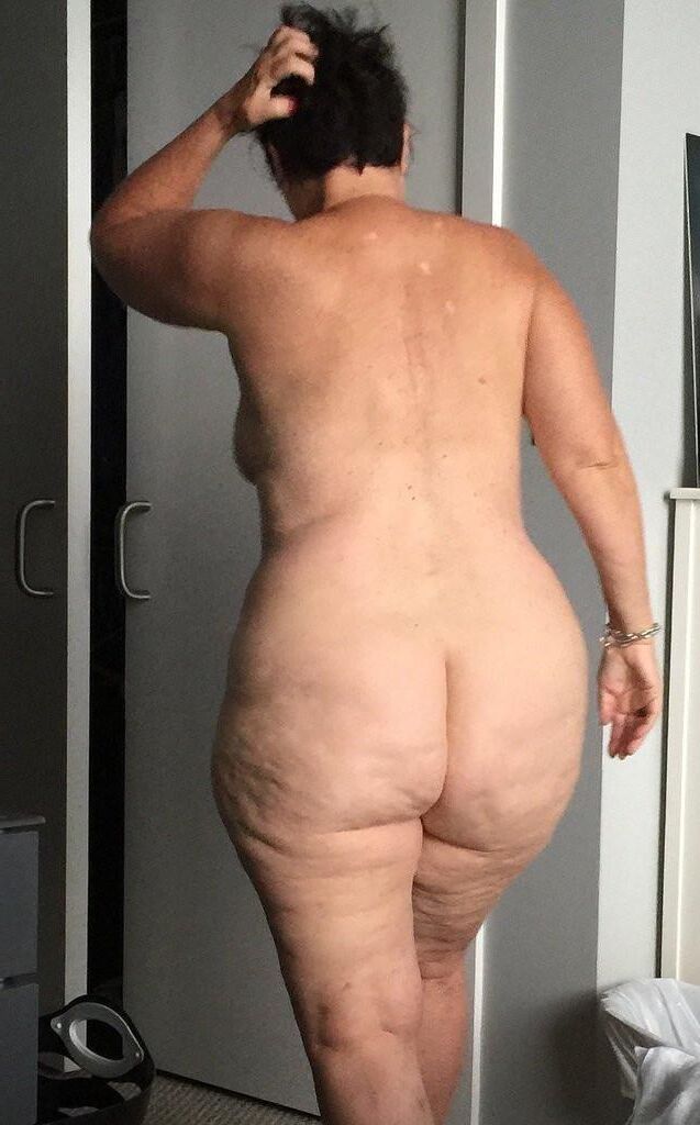 BBW Vivian mature