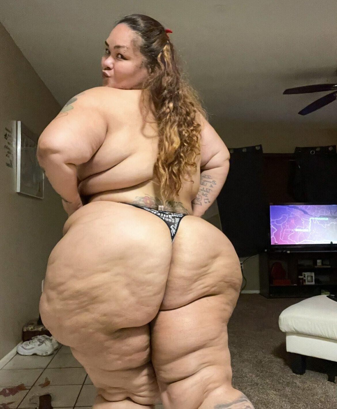 Big Body Breeders and Low Rent SSBBW Matures 