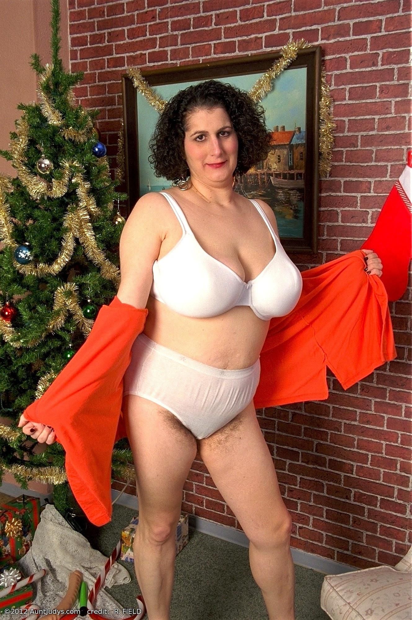 Big Boner for Hairy Mature Becky