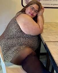 SSBBW pantyhose