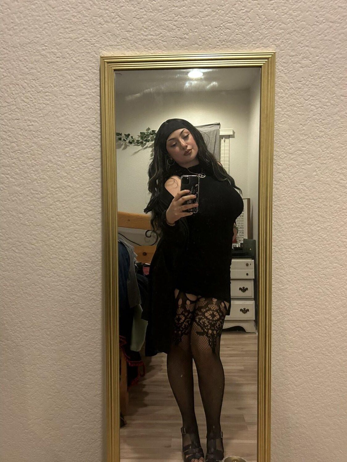 exposingbigtitslut