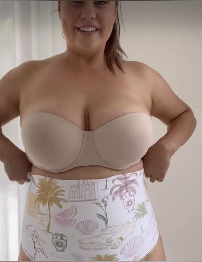 Schöne Thicc oder vollbusige Modelle