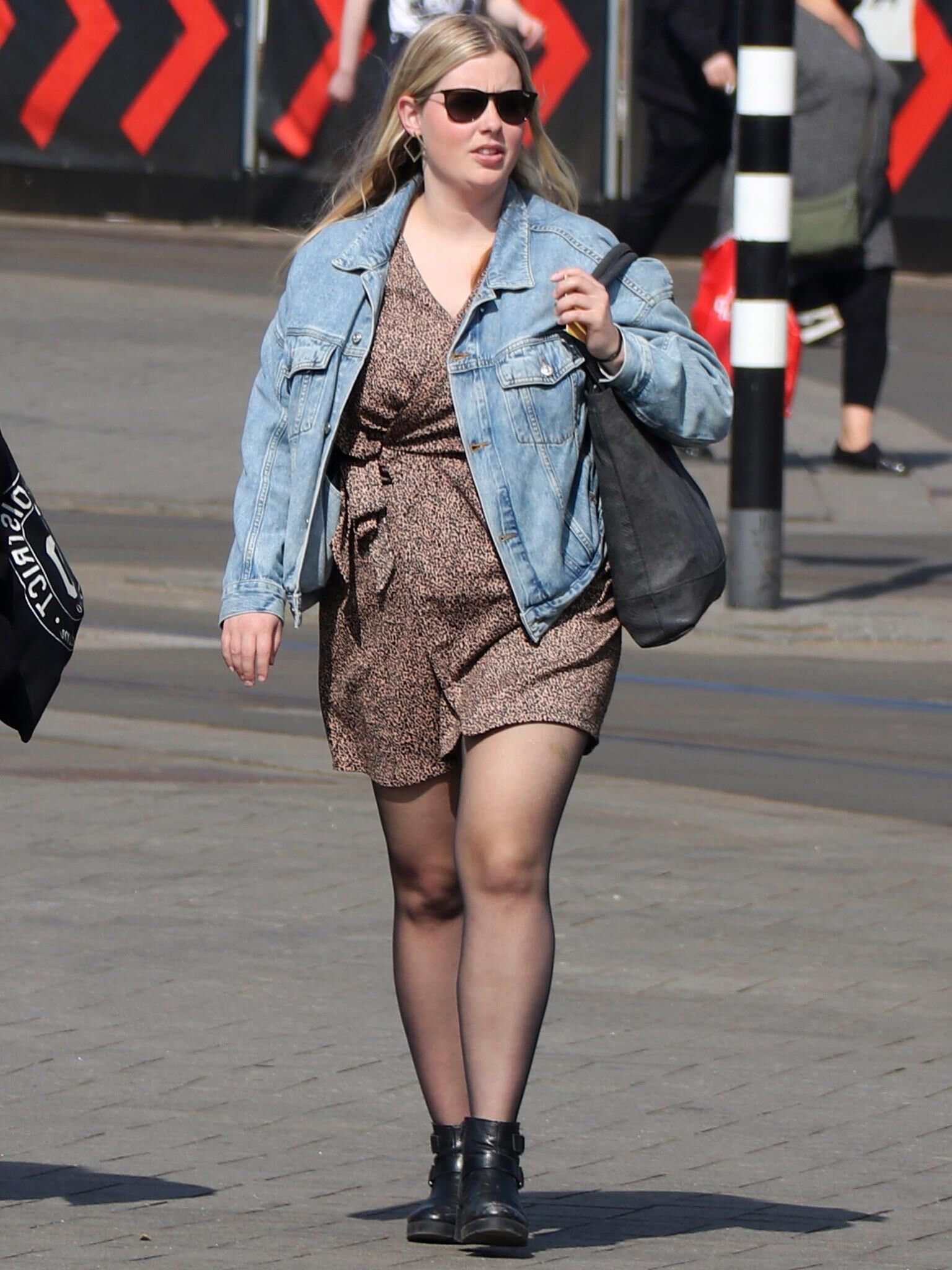 Sexy mollige Frauen (Schönheiten in Röcken BBW)