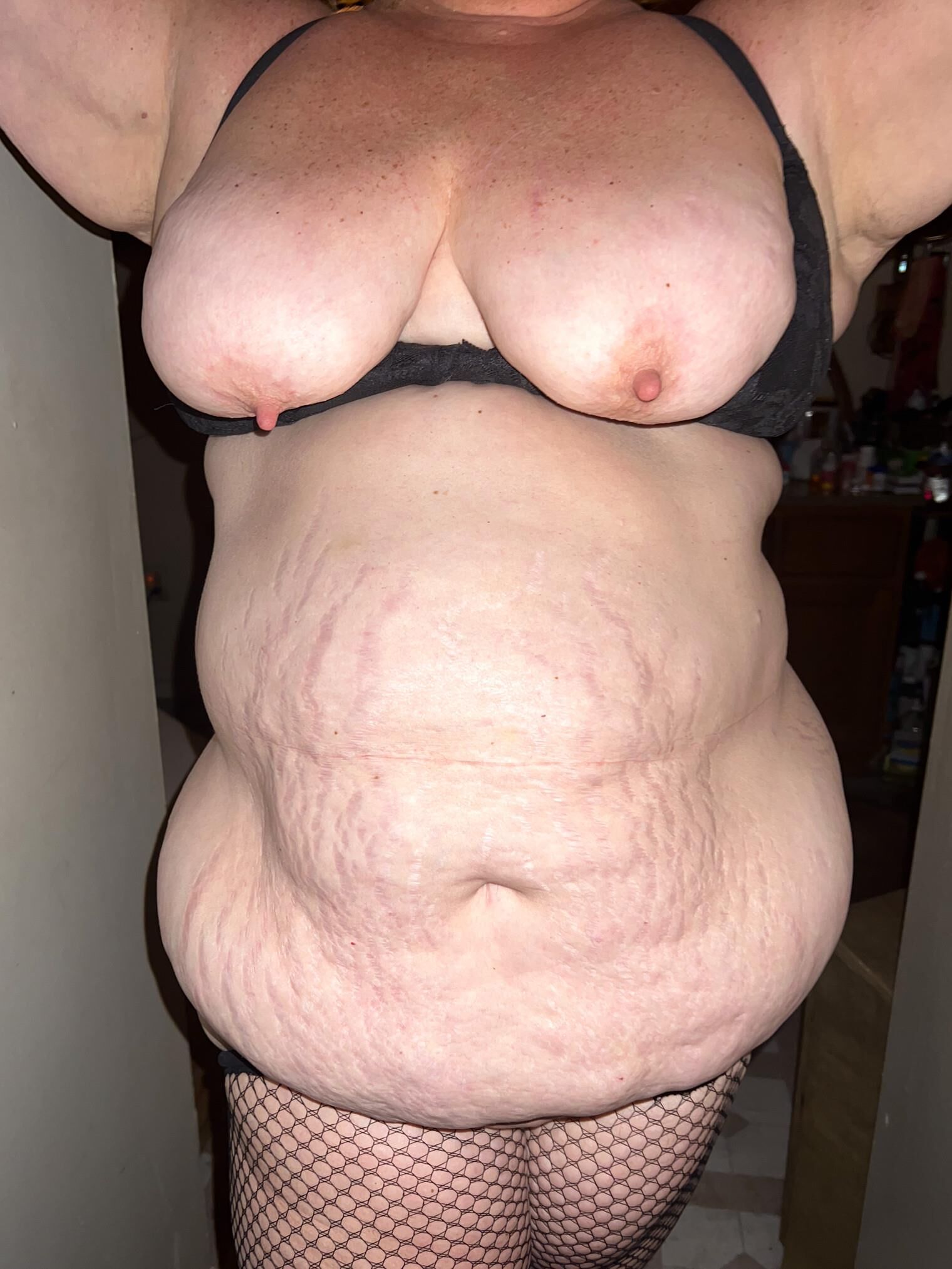 成熟したBBWの妻はあなたのお気に入りに望んでいます