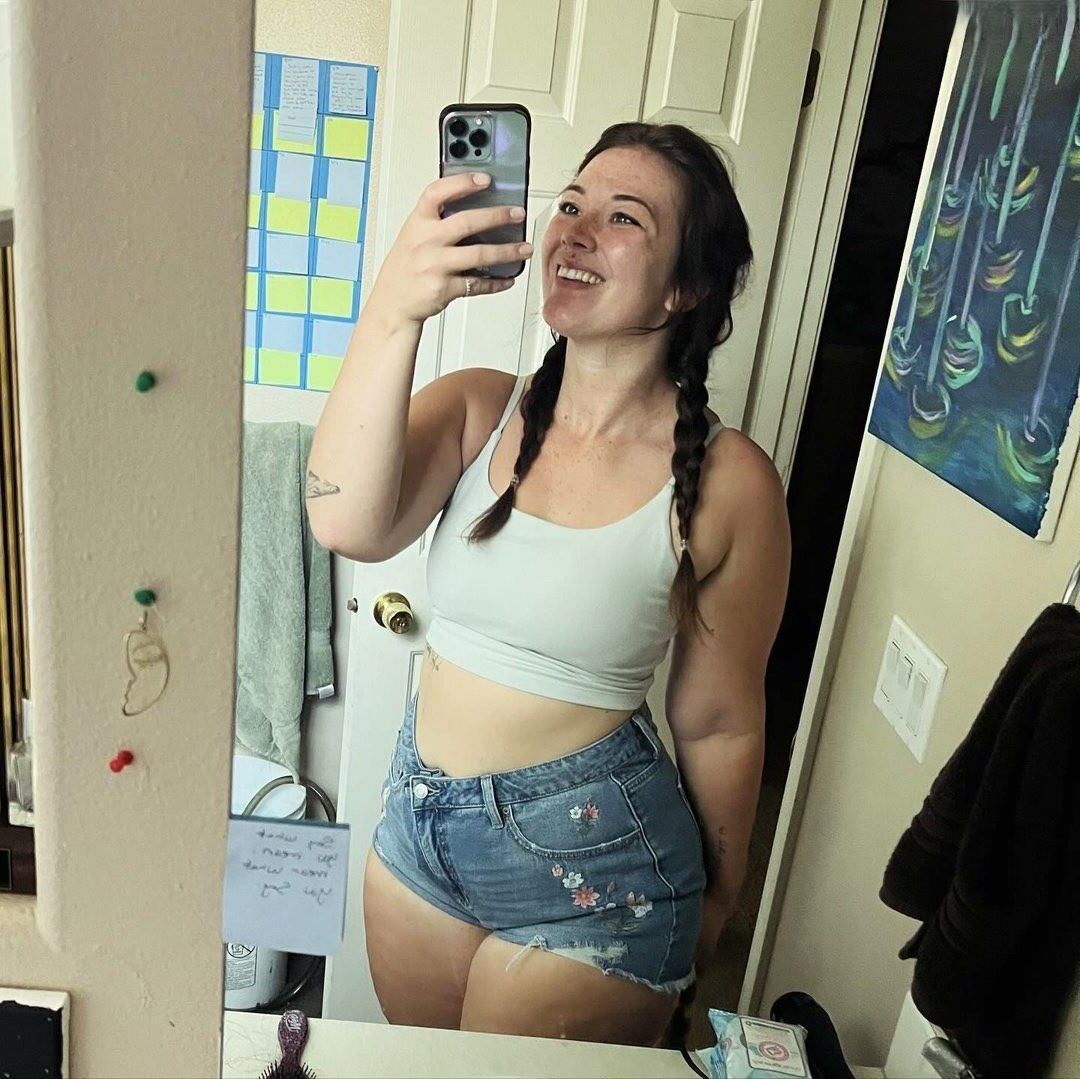 Kalis Big Ass Big BoobsBBWブルネットガールミックスホットショット