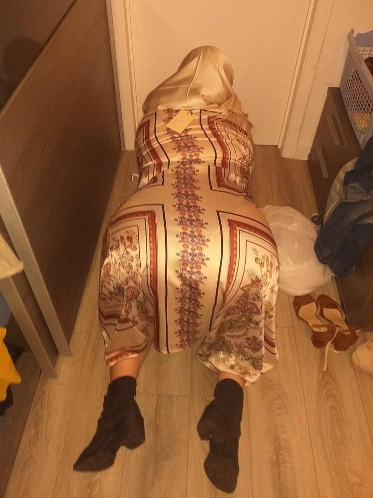 展示イスラム教徒の妻