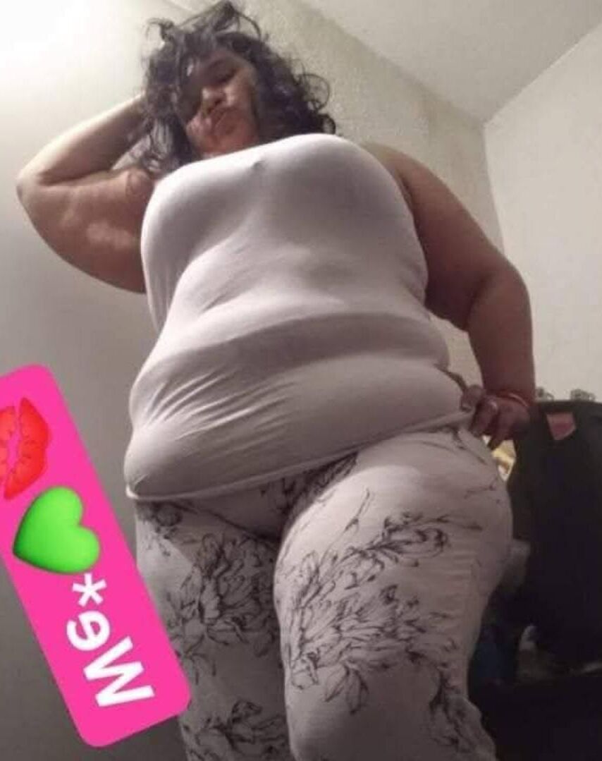 Joselin BBW Mix BBW Nalgonas