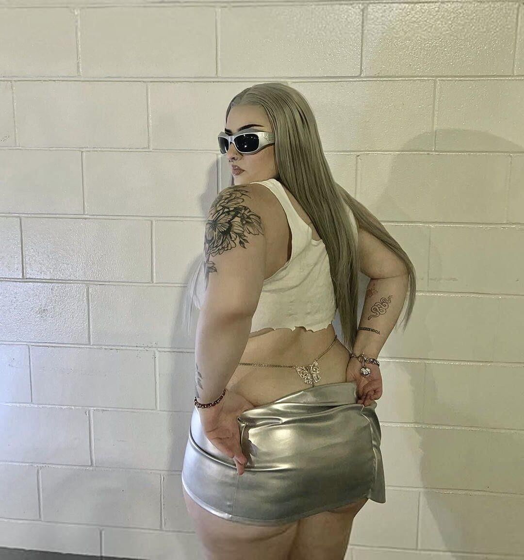 Hayley Big Butt Big Tits Schönheit Brünette BBW Girl gemischt Hot Shot